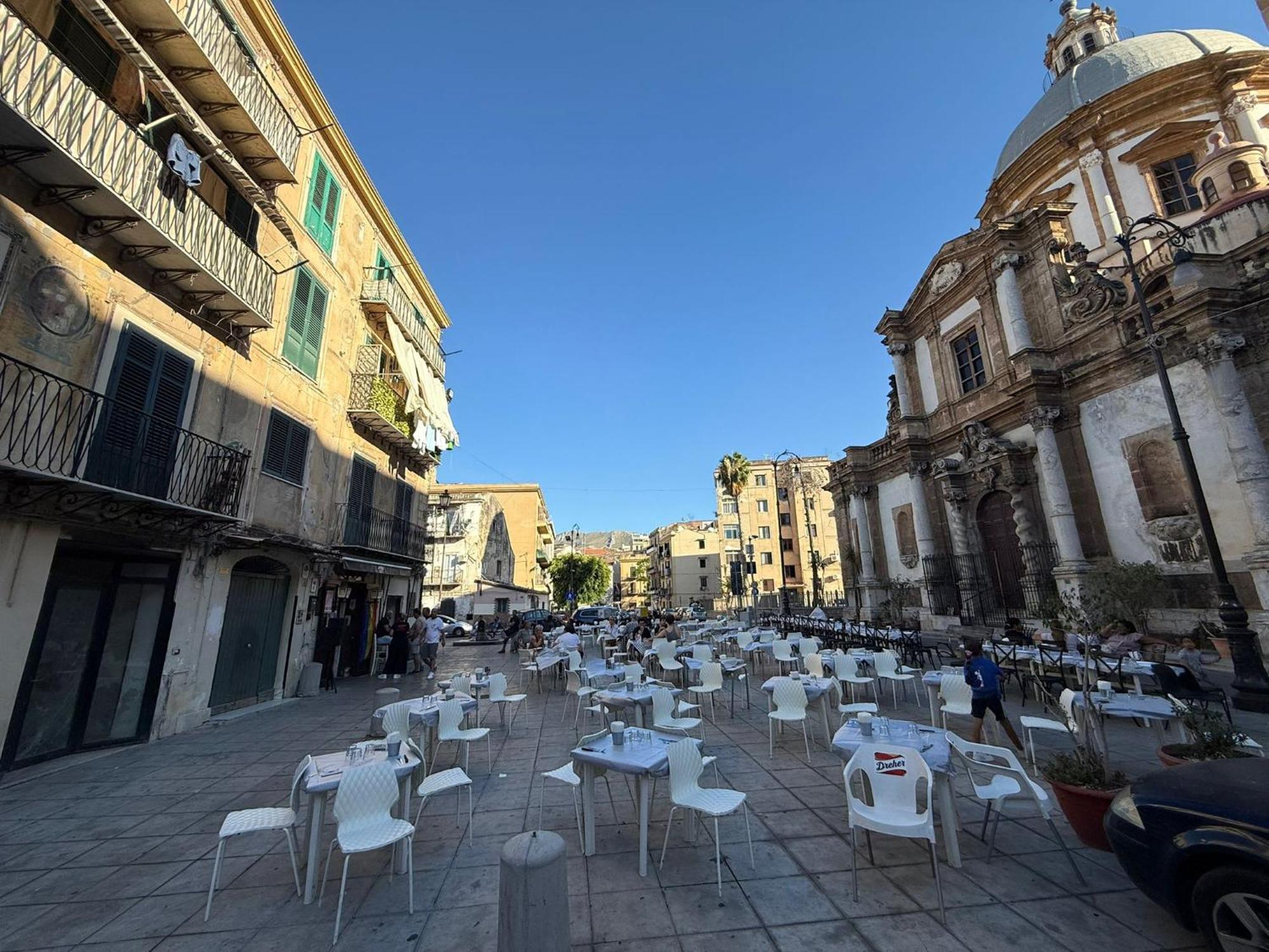 Abt L'Aura, Palermo